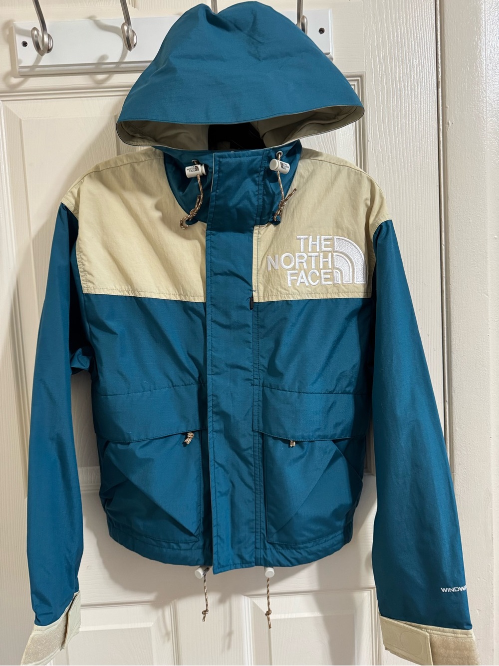 The North Face Women's '86 Low-Fi Hi-Tek Mountain Short Jacket